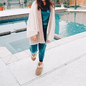 Cozy Velvet Lounge Set in Teal